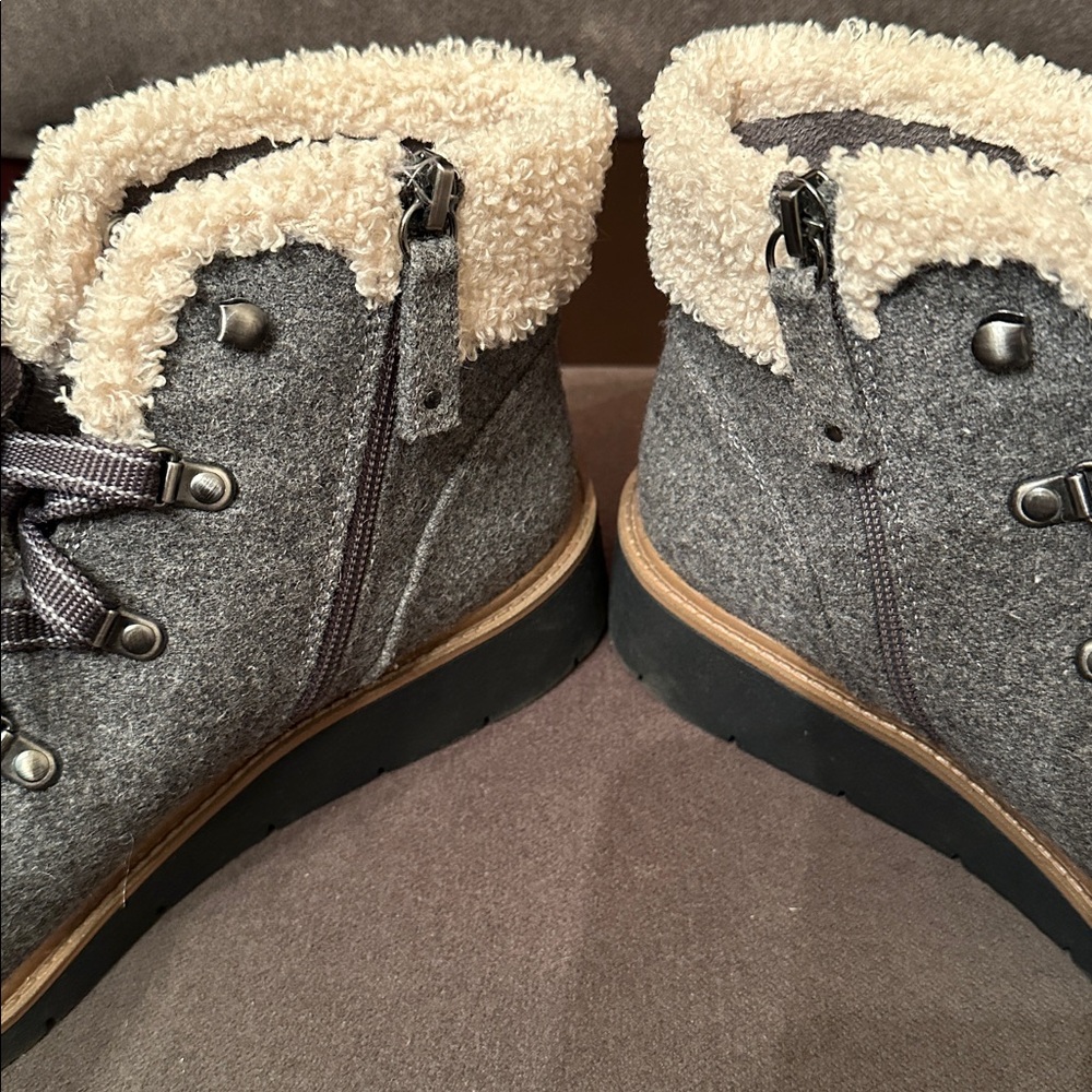 Dr. Scholls womens gray faux fur lace up flannel boots Sz 9.5 - Picture 6 of 8